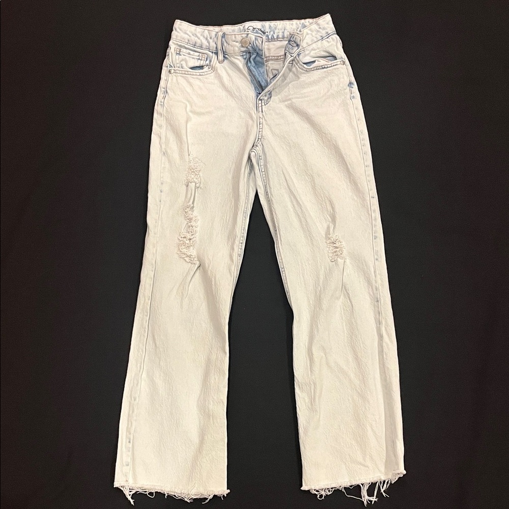 Chic Light Blue Denim Jeans